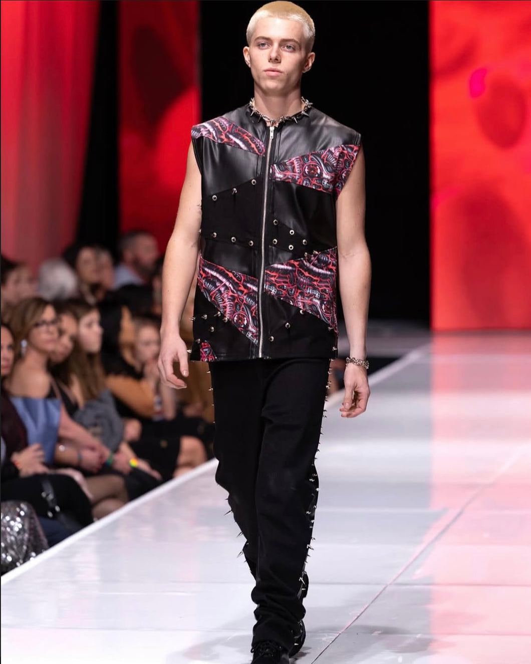 PLEATHER/DENIM SPIKED PANTS
