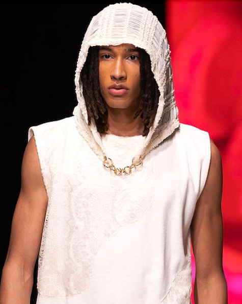 Mesh Chain Hood